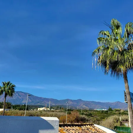 Luxury Beachside Inside Secure Gated Community *