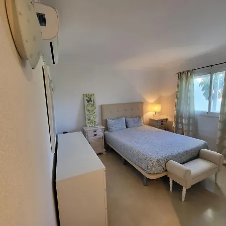 Luxury Beachside Inside Secure Gated Community *
