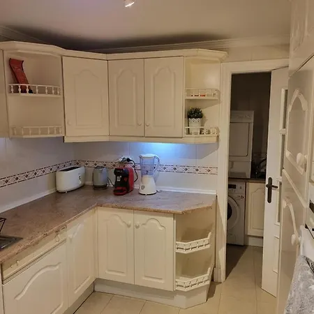 Luxury Beachside Inside Secure Gated Community * Estepona